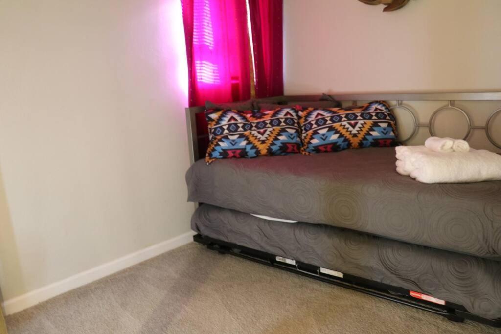 Cowboy Den-Hot Tub-Game Room-Pet Friendly-No Pet Fees! Albuquerque Zewnętrze zdjęcie