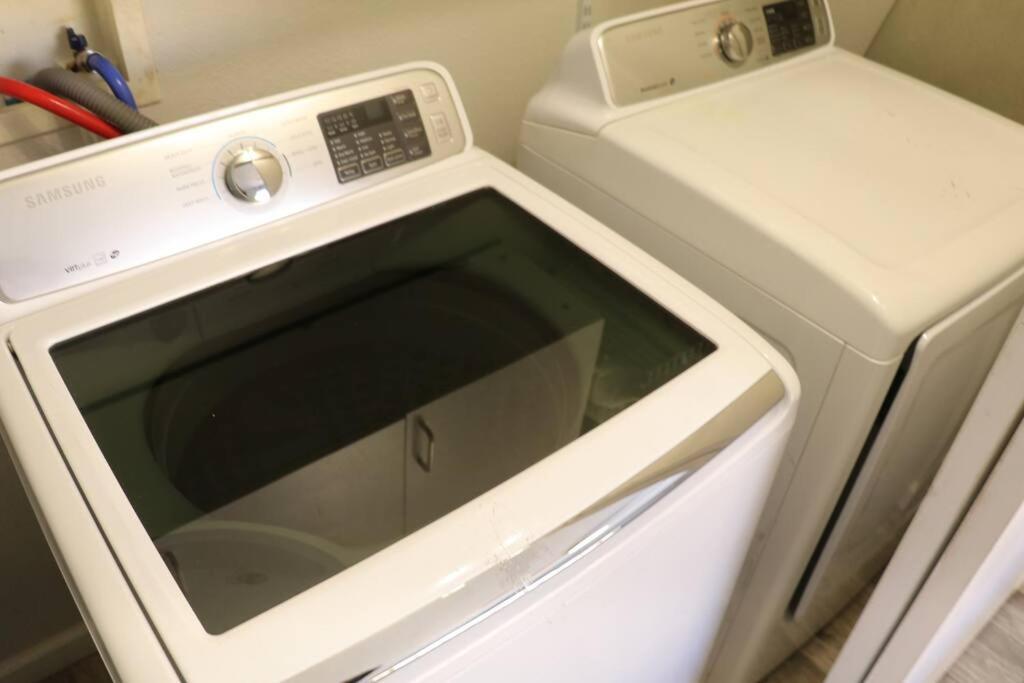 Cowboy Den-Hot Tub-Game Room-Pet Friendly-No Pet Fees! Albuquerque Zewnętrze zdjęcie