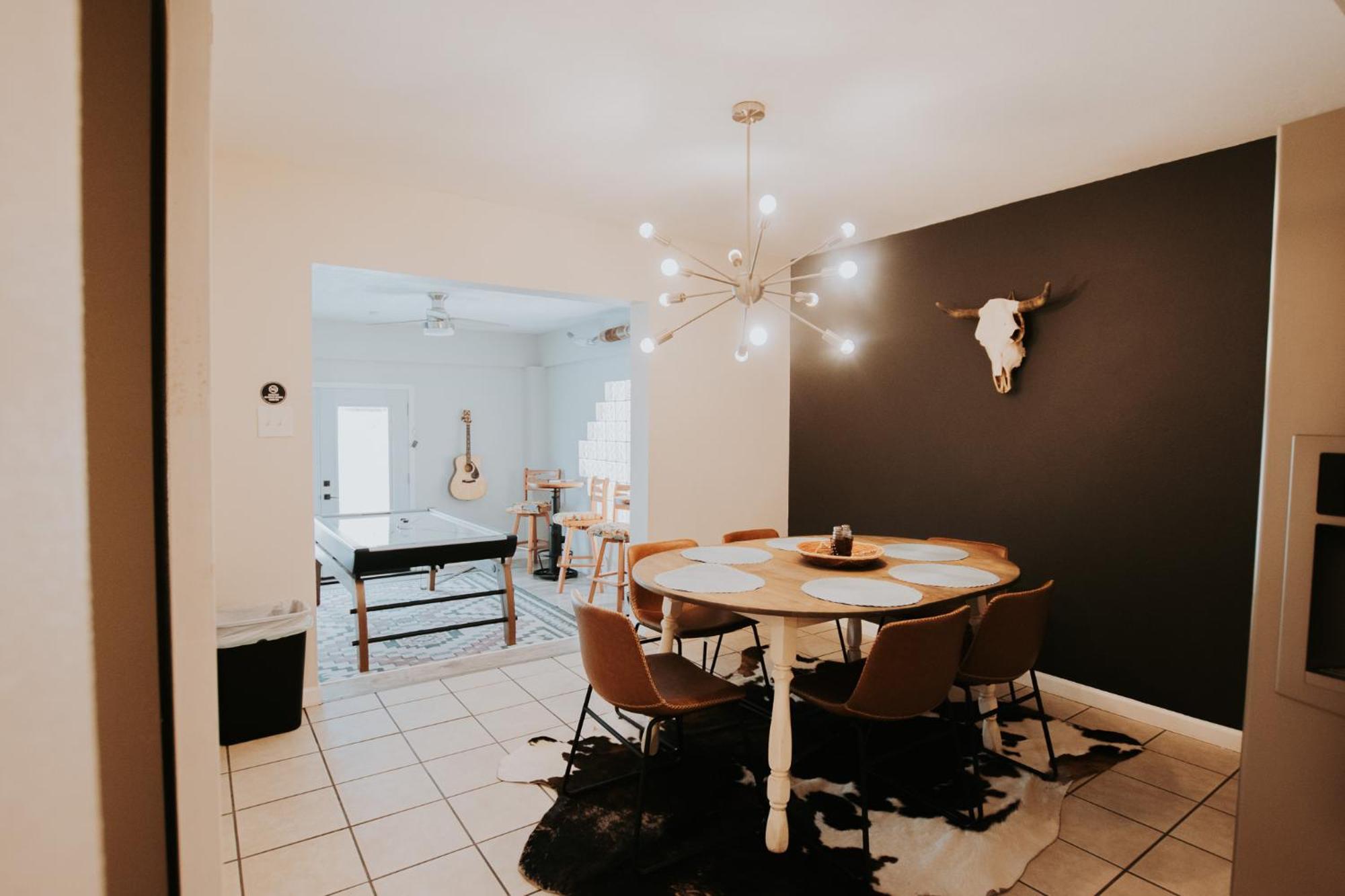 Cowboy Den-Hot Tub-Game Room-Pet Friendly-No Pet Fees! Albuquerque Zewnętrze zdjęcie